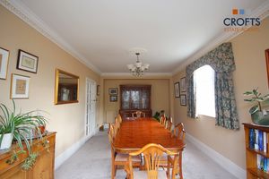 Dining room- click for photo gallery